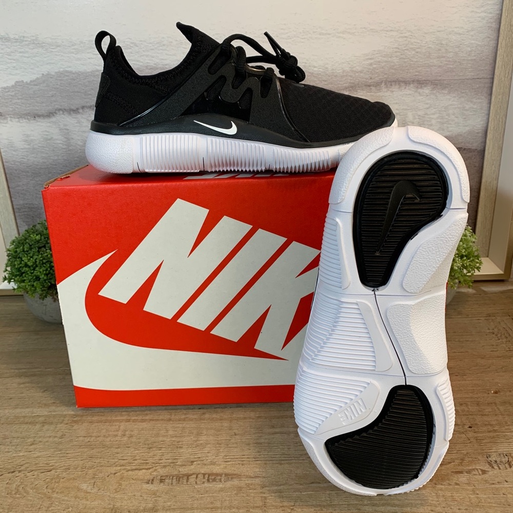 NEW Nike Alcame Black Running Shoe 7.5, 8.5 - Picture 6 of 9